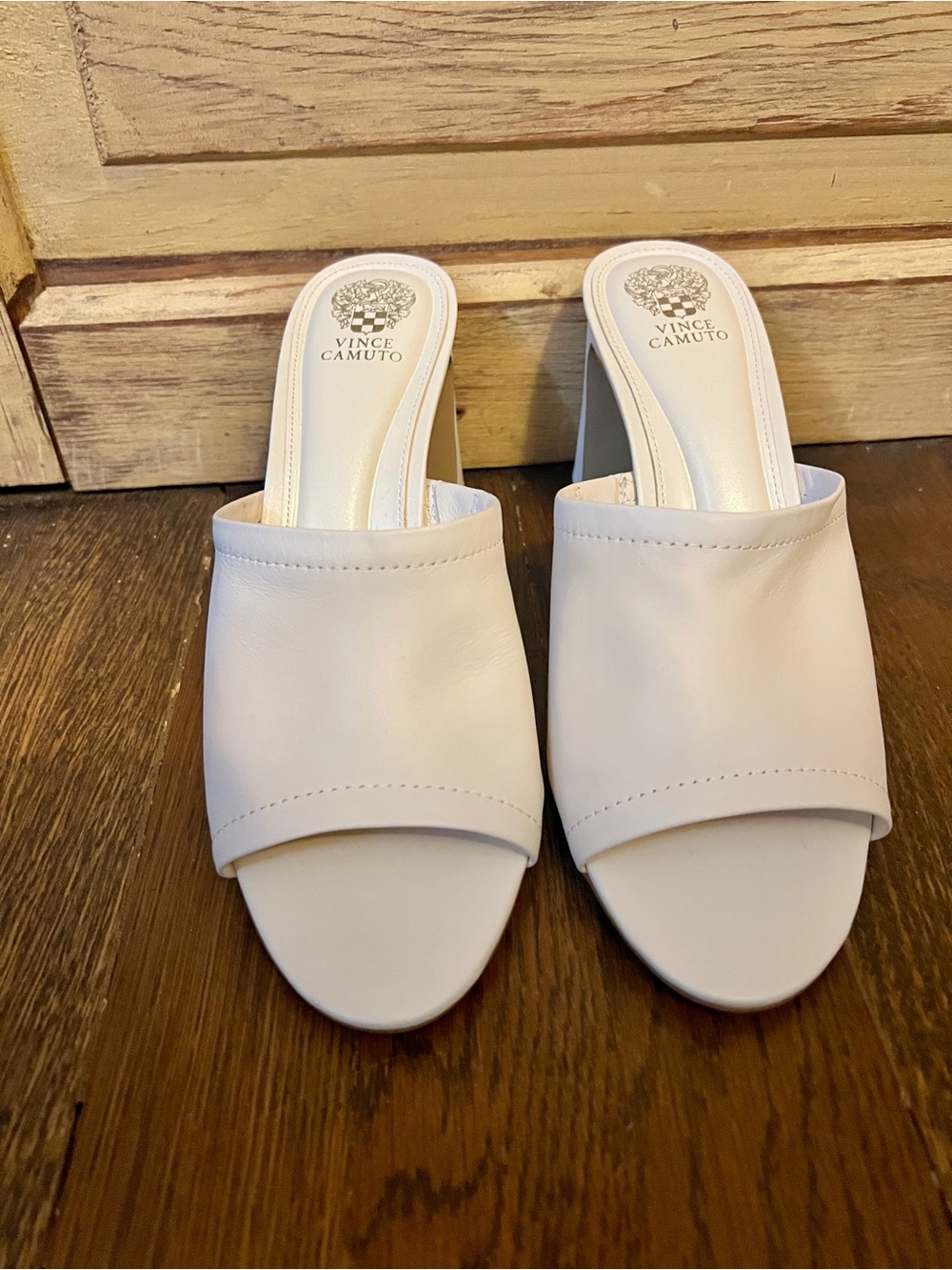 Vince Camuto Cream Block Heel Mules | NWOB Neutral Slip On Heels 8.5